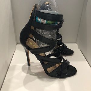 L.a.m.b sandal